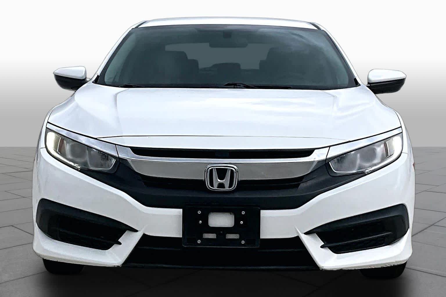 Used 2017 Taffeta White Honda LX image 3