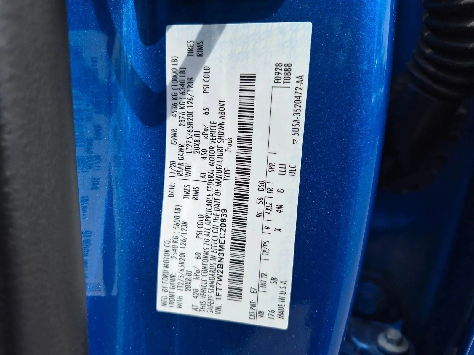 Certified Used 2021 Velocity Blue Metallic Ford LARIAT image 17