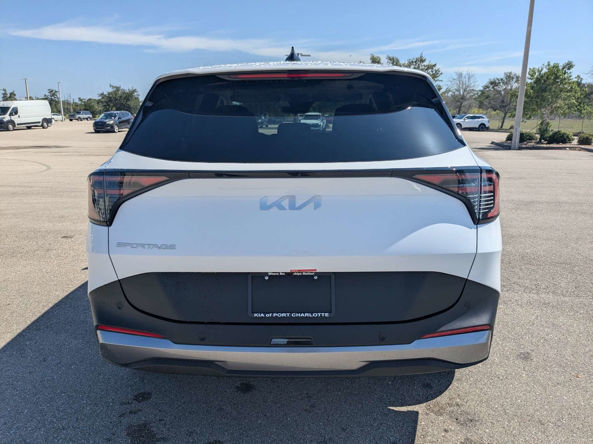 New 2026 Glacial White Pearl Kia LX image 6