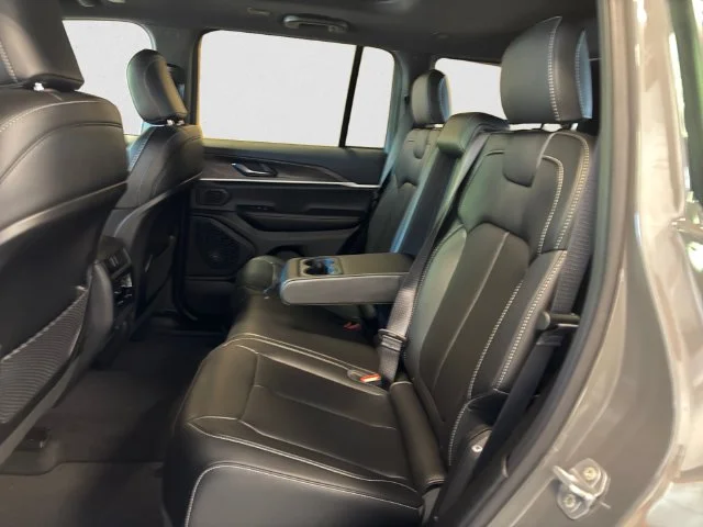 New 2027 Gray Jeep Limited image 13