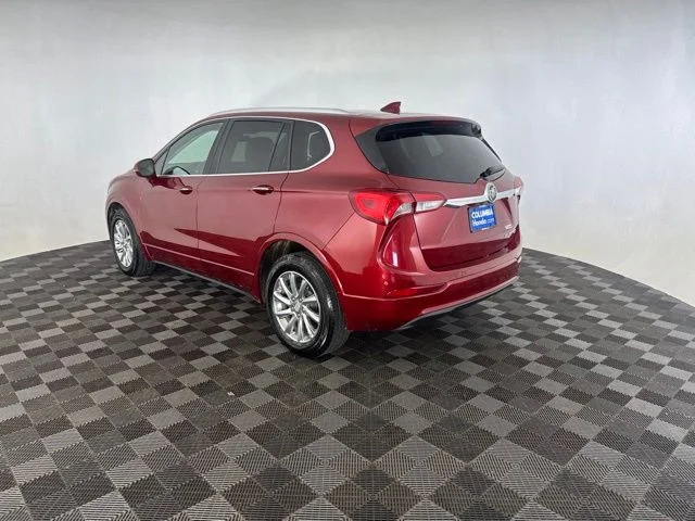 Used 2019 Red Buick Essence image 9
