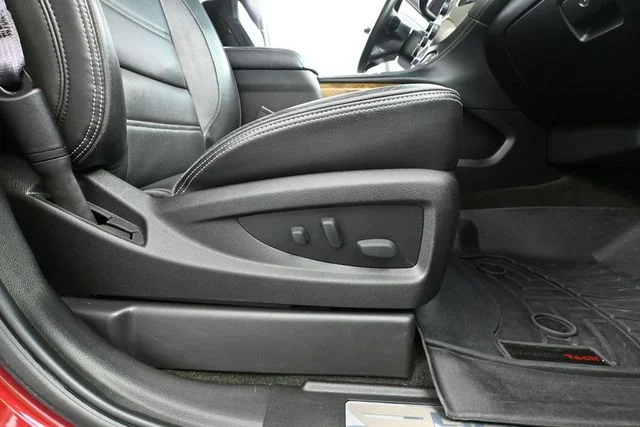Used 2017 Red GMC Denali image 62