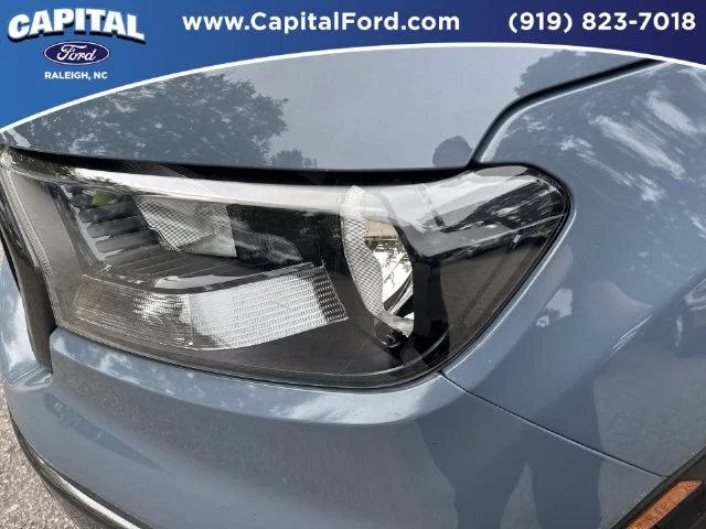 Used 2023 Gray Ford XLT image 11