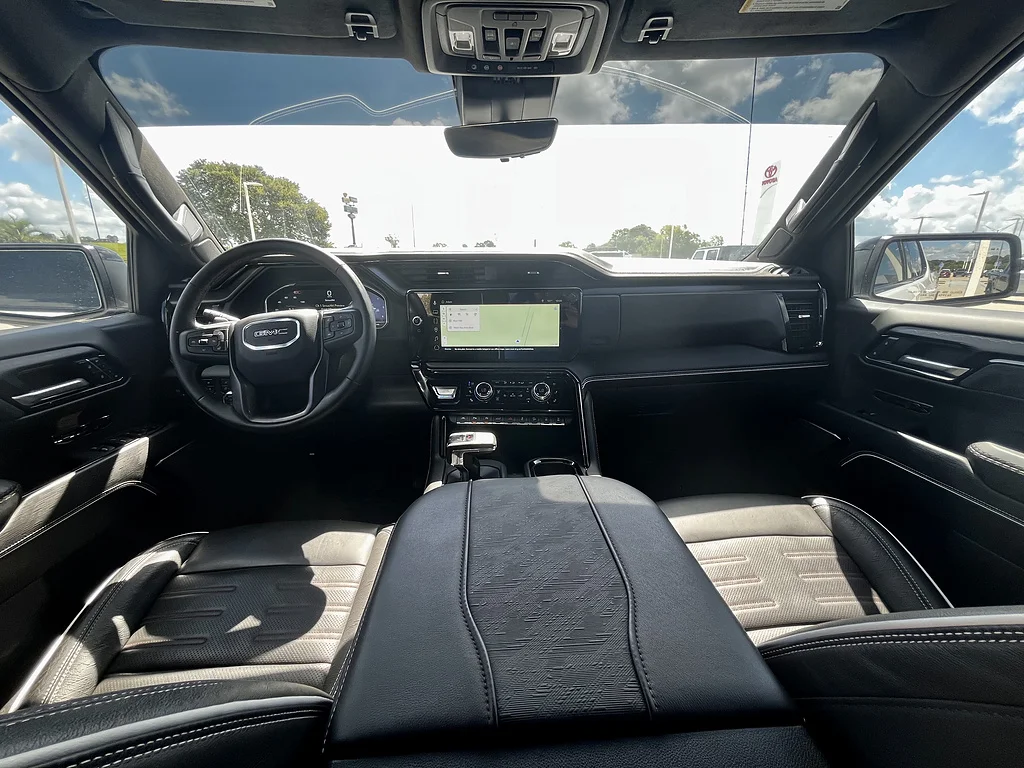 Used 2025 Summit White GMC AT4X image 11