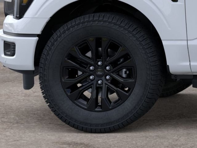 New 2026 Oxford White Ford Lariat® image 19