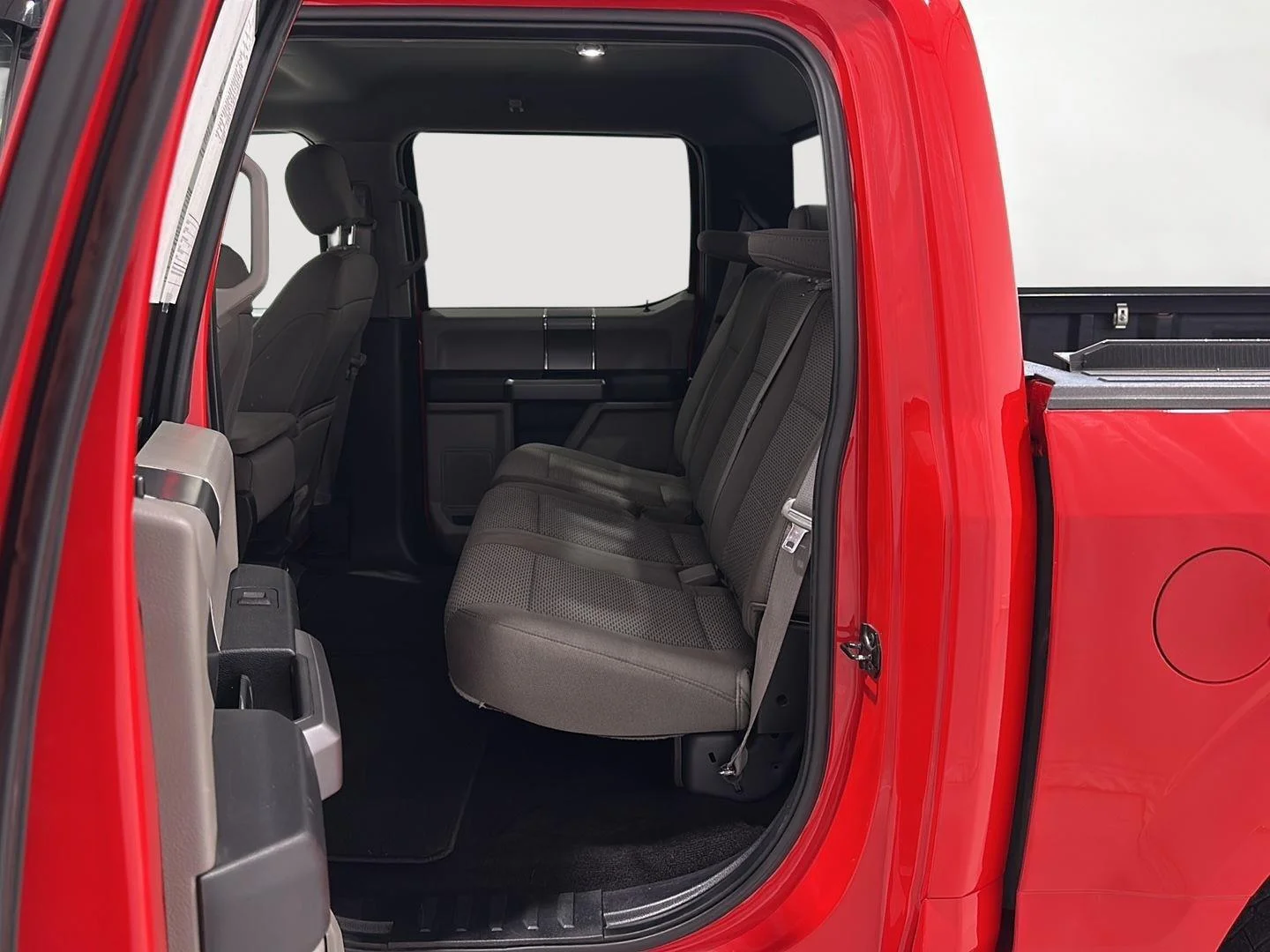 Used 2018 Race Red Ford XL image 19