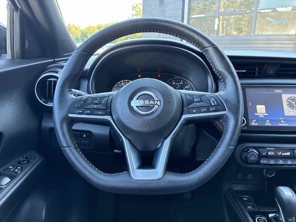 Used 2023 White Nissan SR image 18