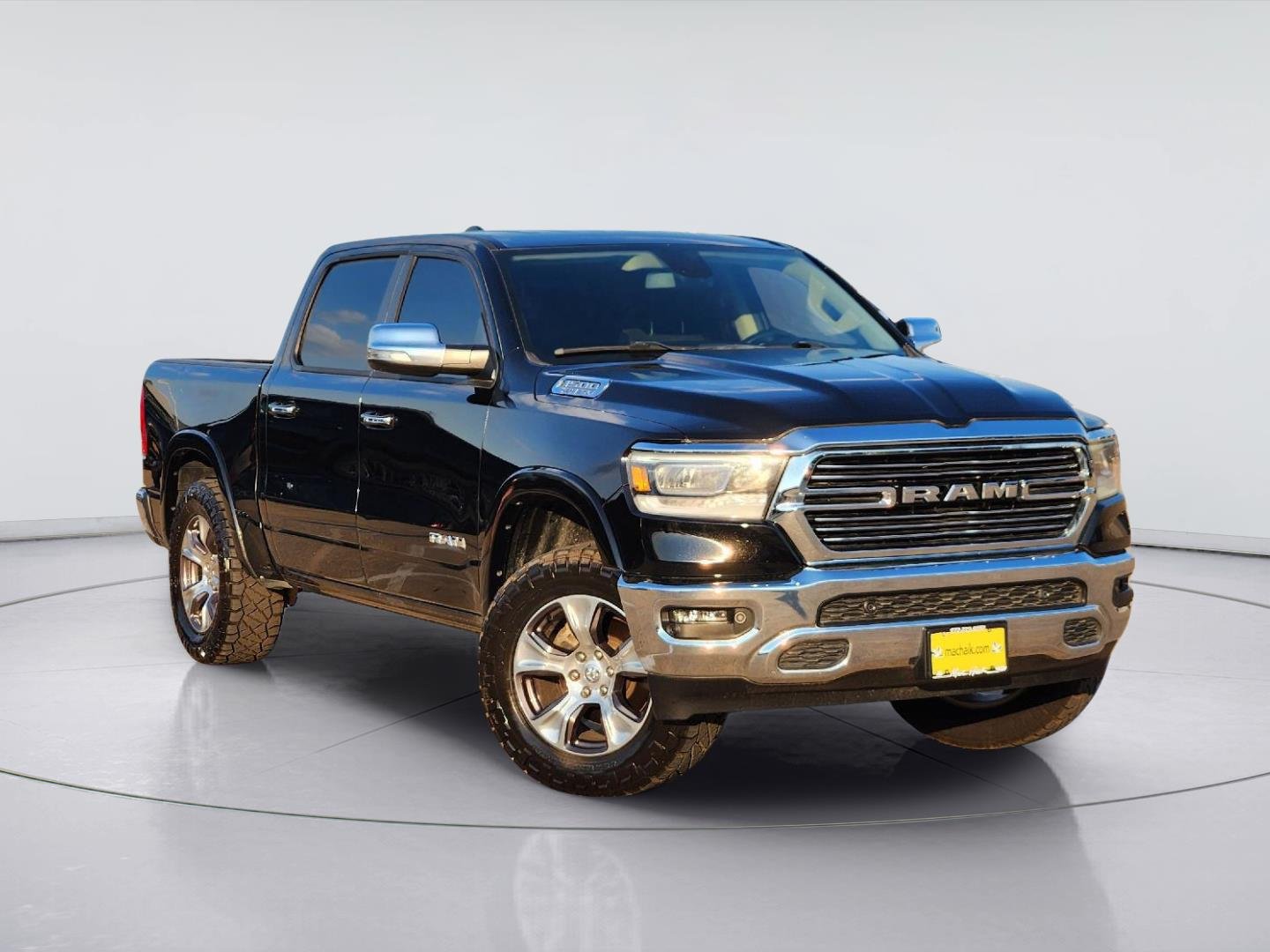 Used 2020 Diamond Black Crystal Pearlcoat Ram Laramie image 1