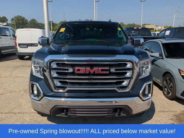 Used 2020 Black GMC SLT image 5