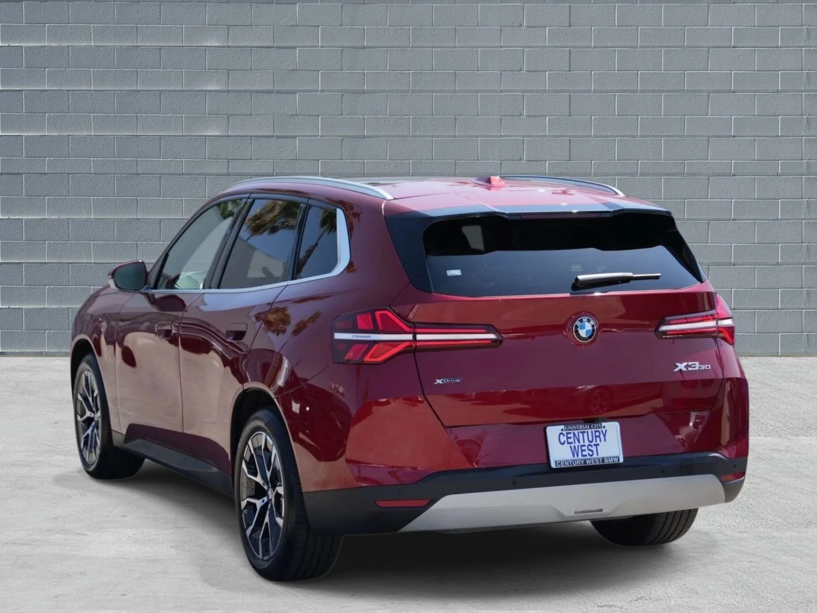 Used 2025 Vegas Red Metallic BMW 30 xDrive Sports Activity Vehicle image 4