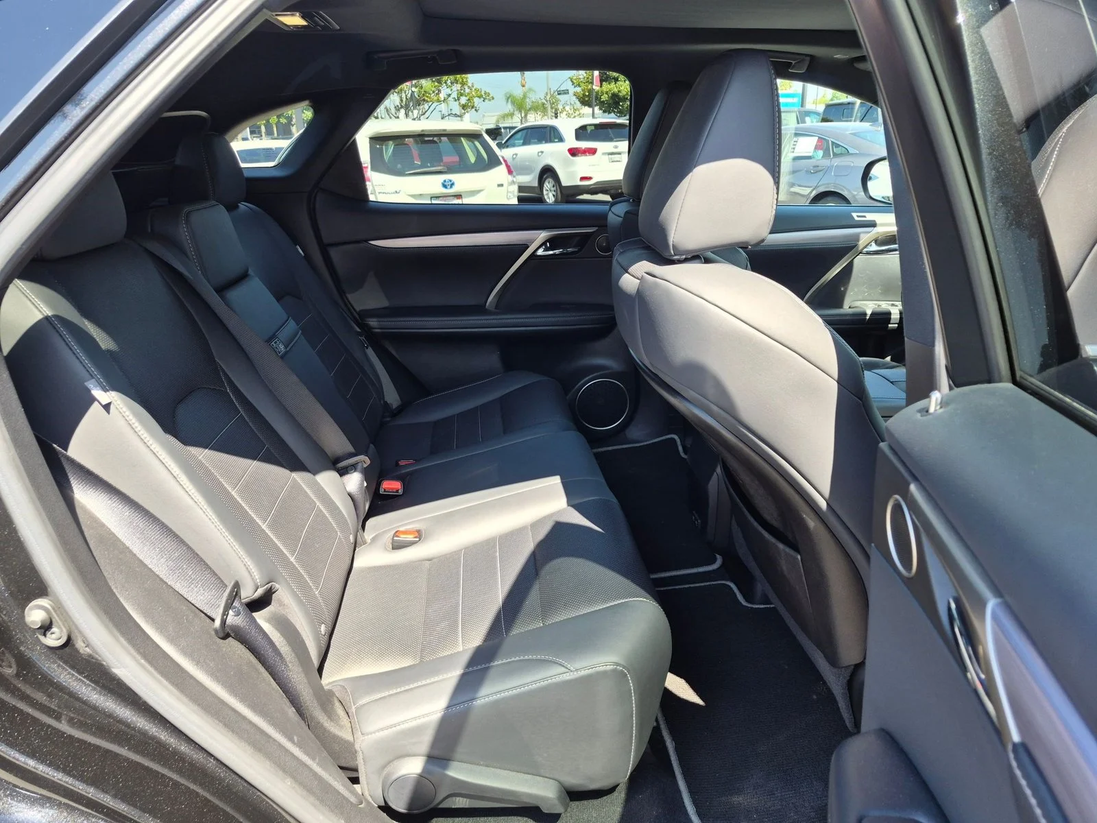 Used 2022 Caviar Lexus RX 350 F SPORT Handling image 18