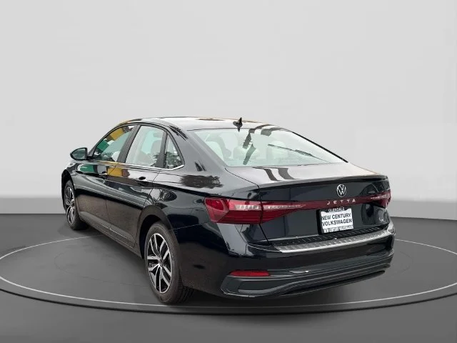 2027 Volkswagen Jetta photo 3