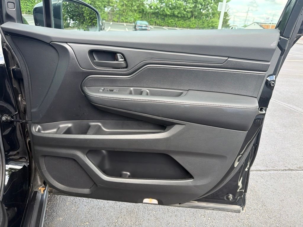 2024 Honda Odyssey EX-L - Photo 27