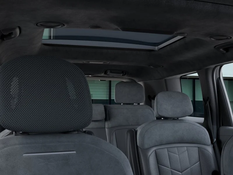 New 2027 Glacial White Pearl Kia X-Pro SX-Prestige image 27