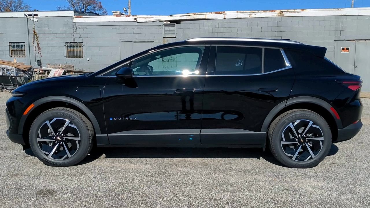 2026 Chevrolet Equinox EV 2LT - Photo 33