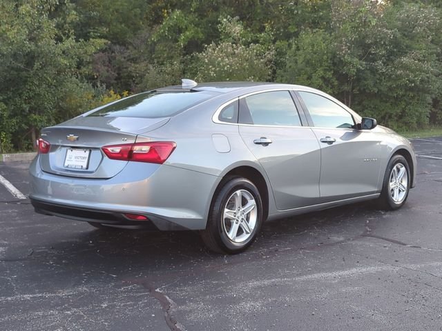 Used 2024 Sterling Gray Metallic Chevrolet LT image 7