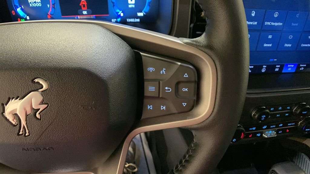 Used 2025 Black Ford Badlands image 33