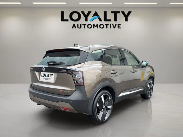 Used 2025 Brown Nissan SR image 5