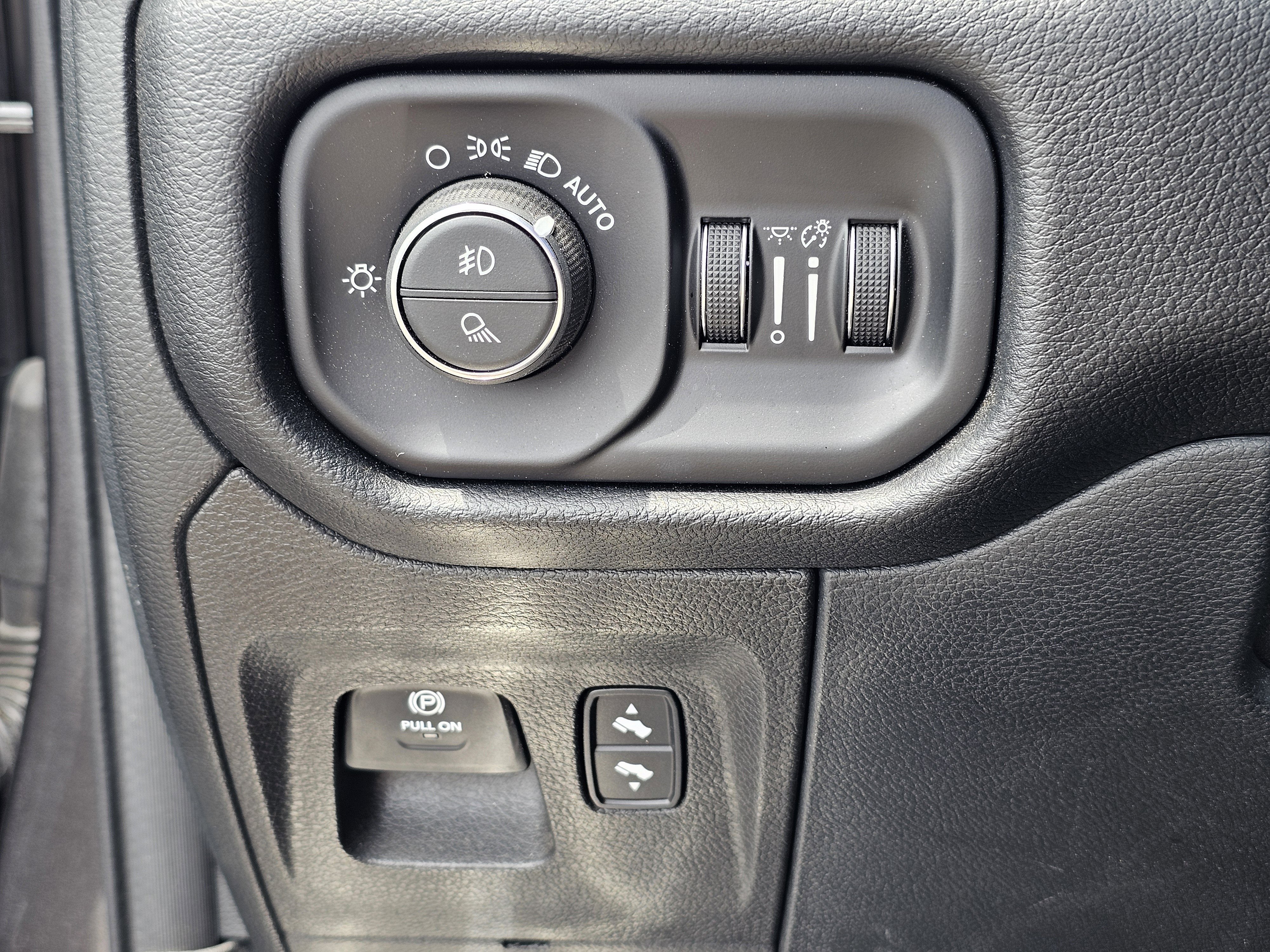 2022 RAM Ram 1500 Pickup Laramie - Photo 19