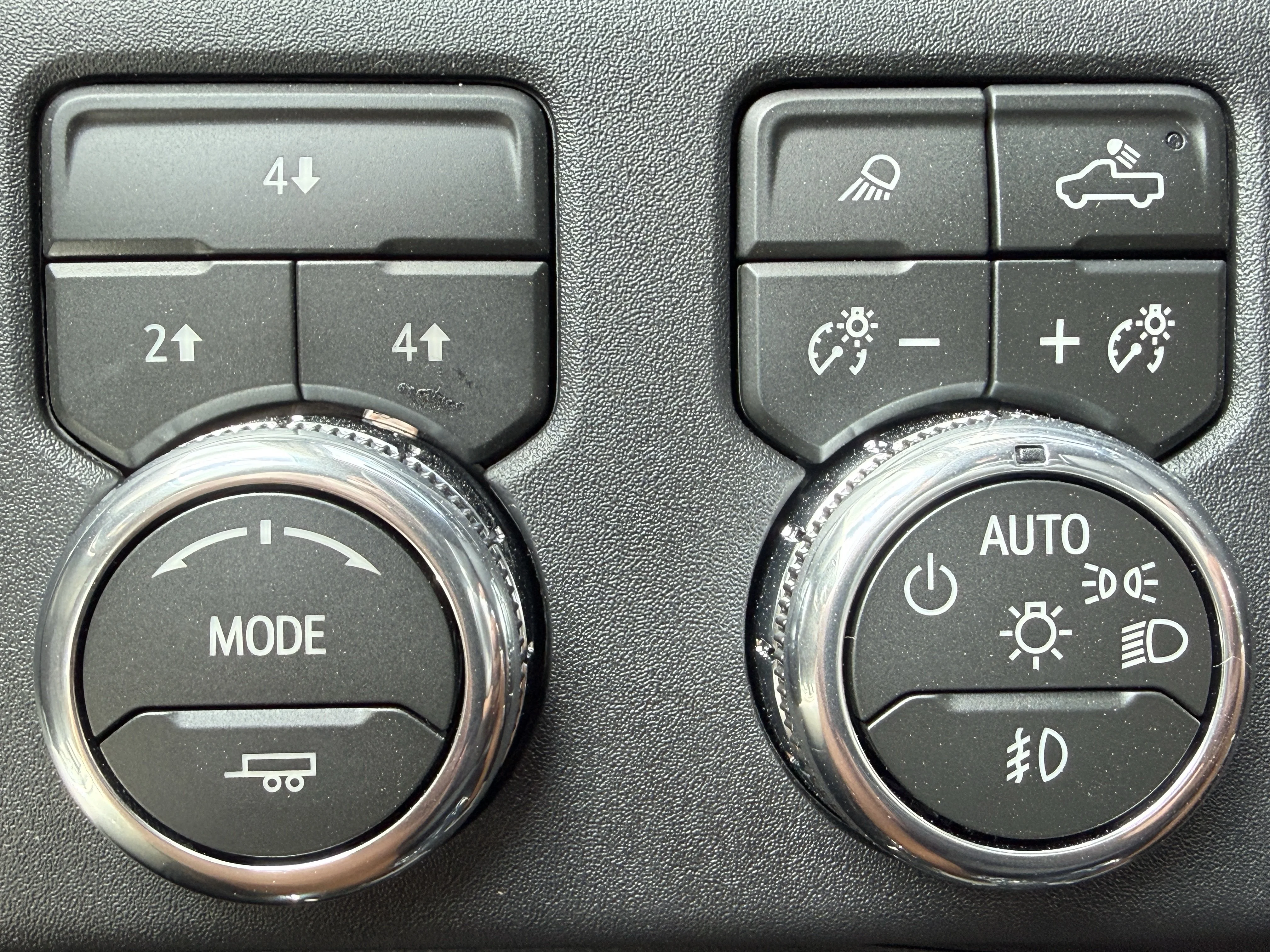 2026 GMC Sierra 3500HD SLE - Photo 37