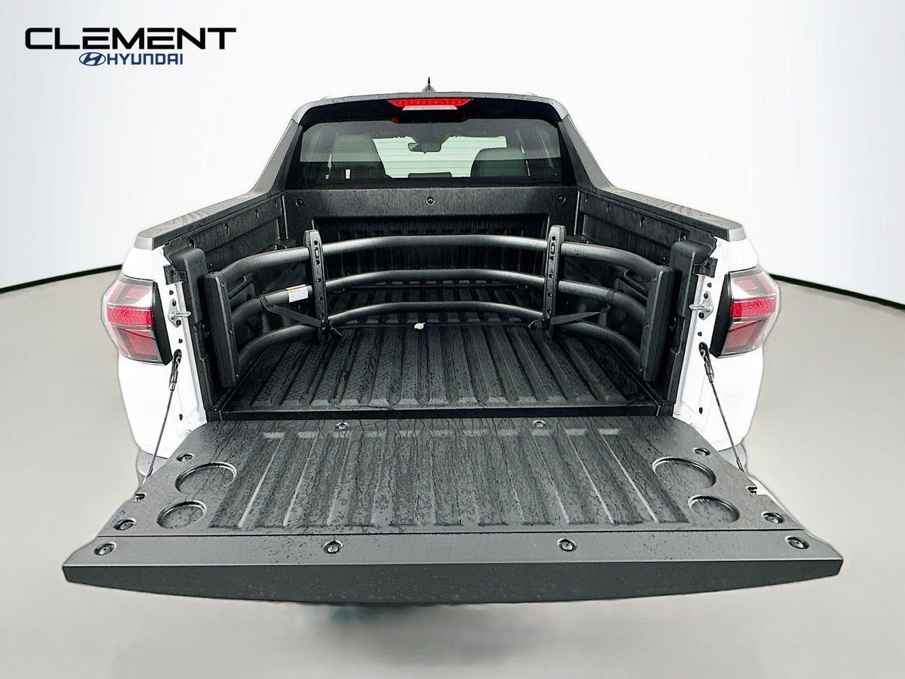 New 2026 White Hyundai SEL AWD image 9