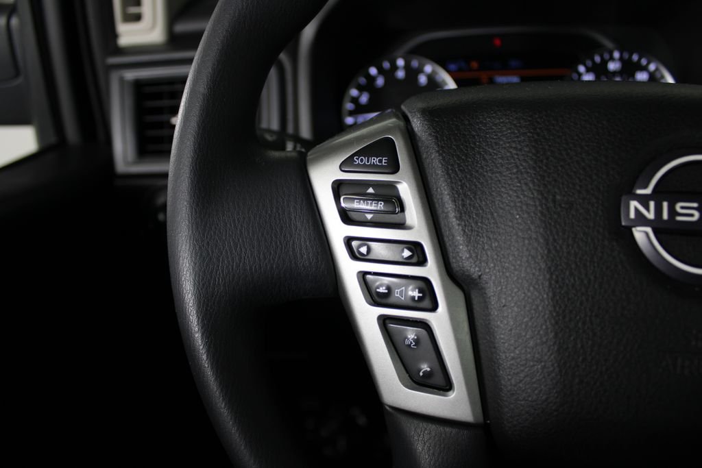 2023 Nissan Titan SV - Photo 23