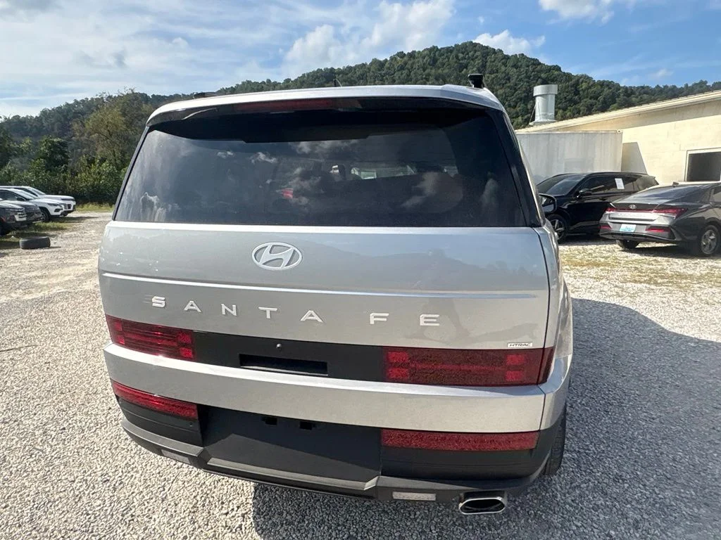 New 2027 Silver Hyundai SEL image 12