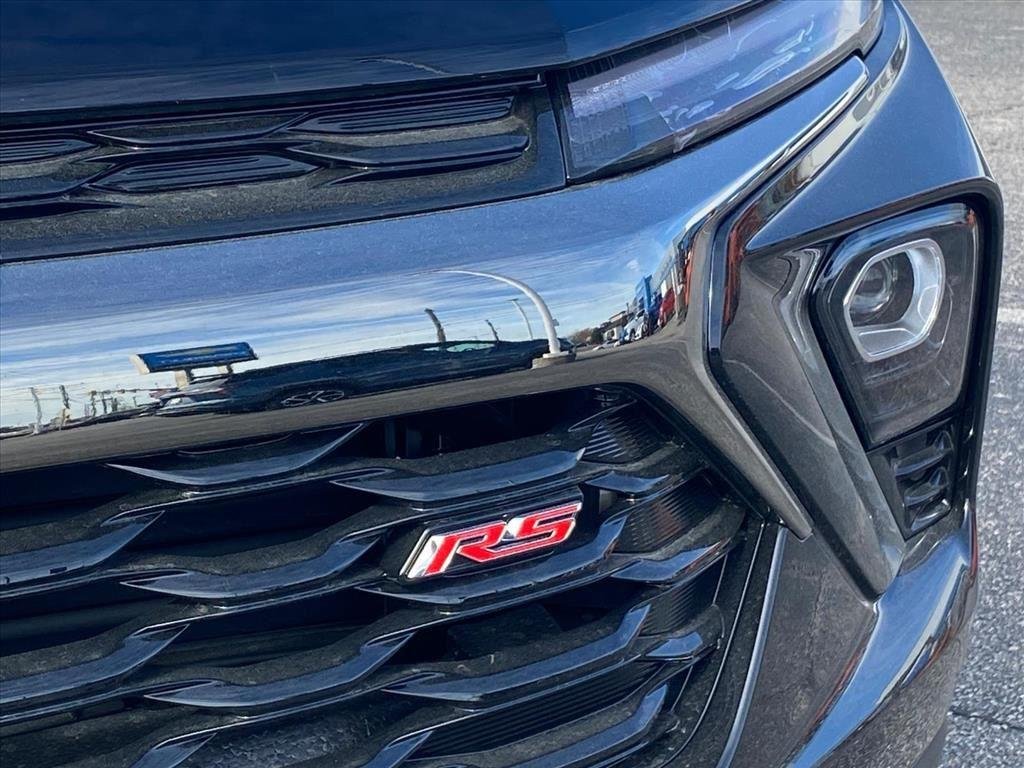 New 2026 Mosaic Black Metallic Chevrolet RS image 7