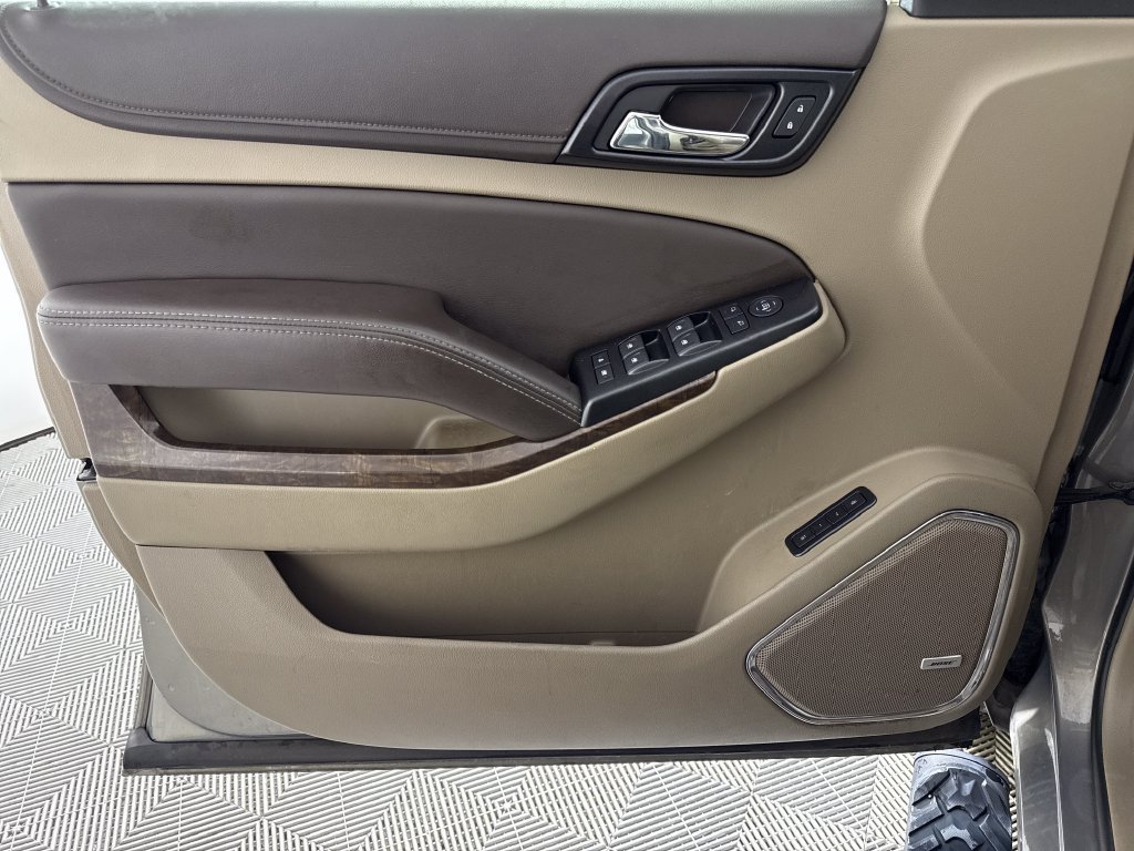 2019 Chevrolet Tahoe LT - Photo 10