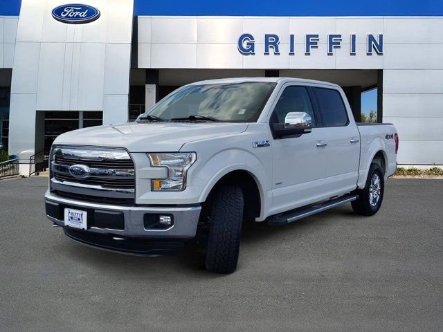 Used 2015 White Ford Lariat image 11