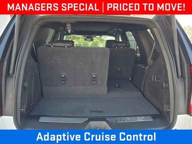 Used 2023 White GMC Denali image 30