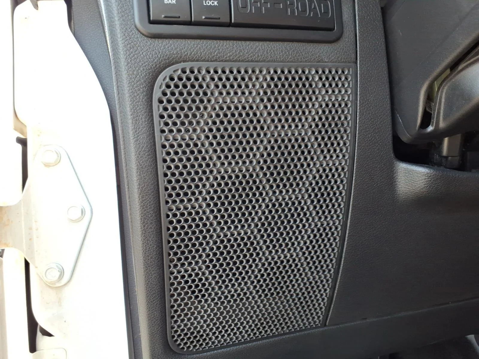Used 2017 Bright White Clearcoat Jeep Rubicon image 7