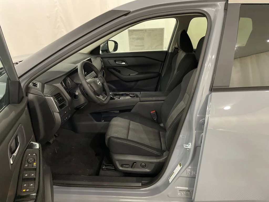 New 2026 Boulder Gray Pearl Nissan SV image 12