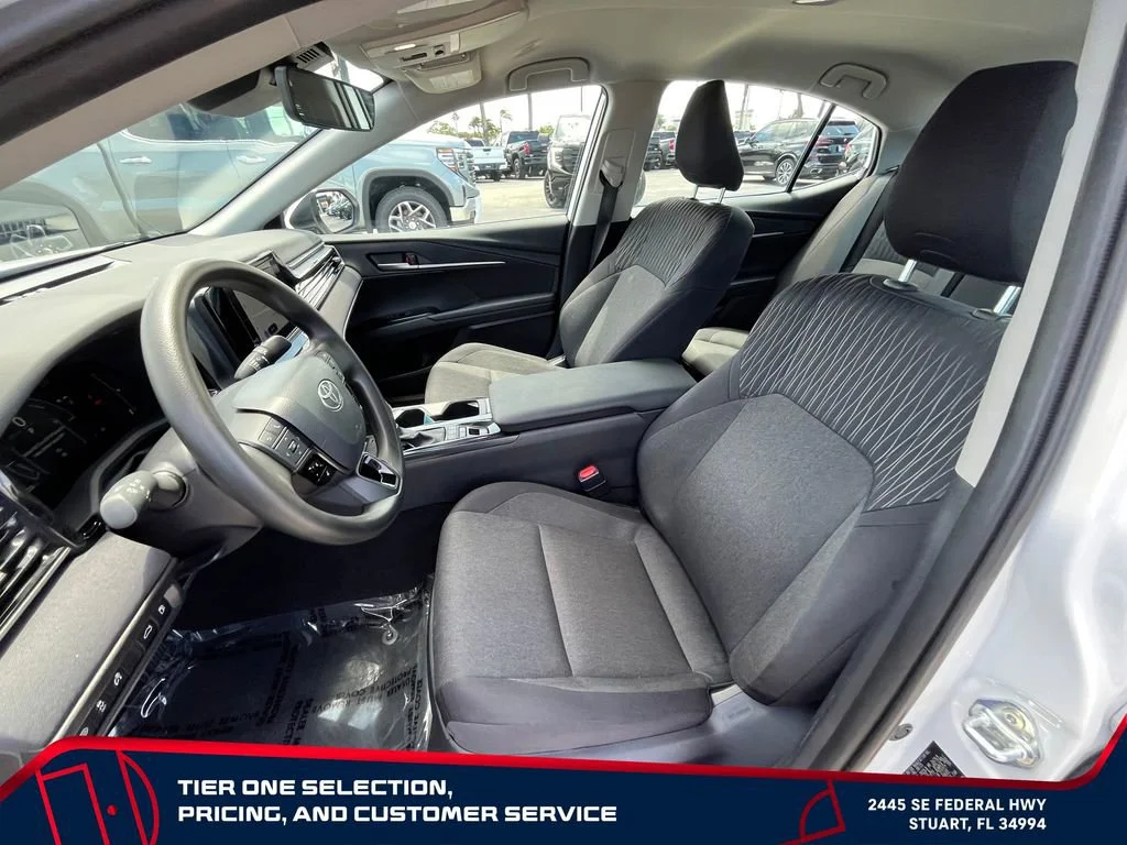 Used 2025 White Toyota LE image 10