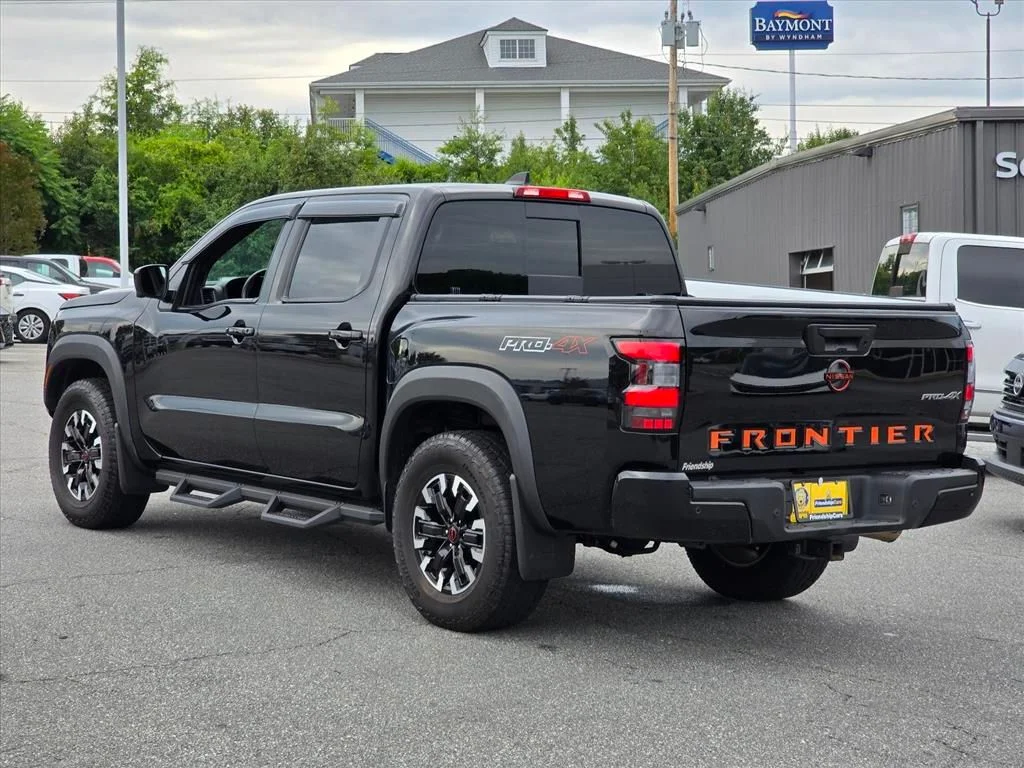 Used 2023 Black Nissan PRO-4X image 24