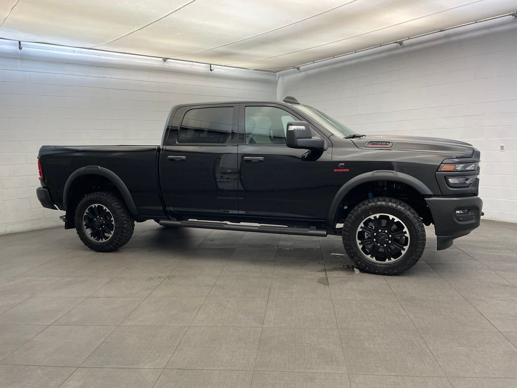 New 2026 Diamond Black Crystal Pearl-Coat Exterior Paint RAM Warlock image 2