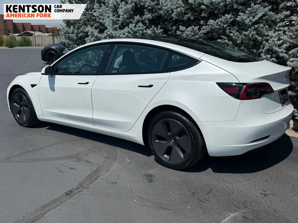 Used 2023 White Tesla Long Range image 5