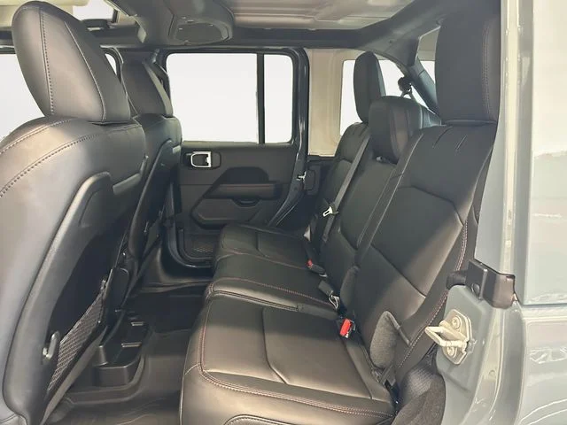 2025 Jeep Wrangler 4-Door Rubicon - Photo 13