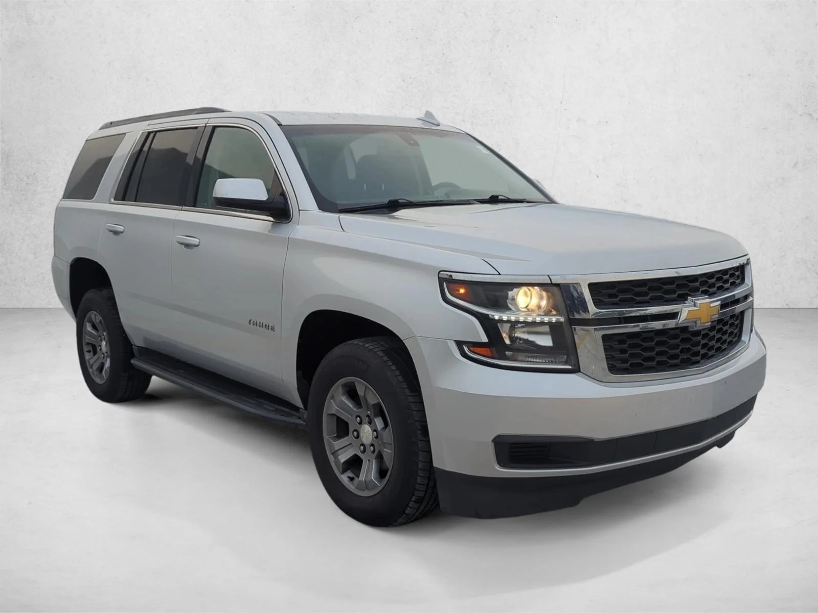 Used 2019 Silver Ice Metallic Chevrolet LS image 3