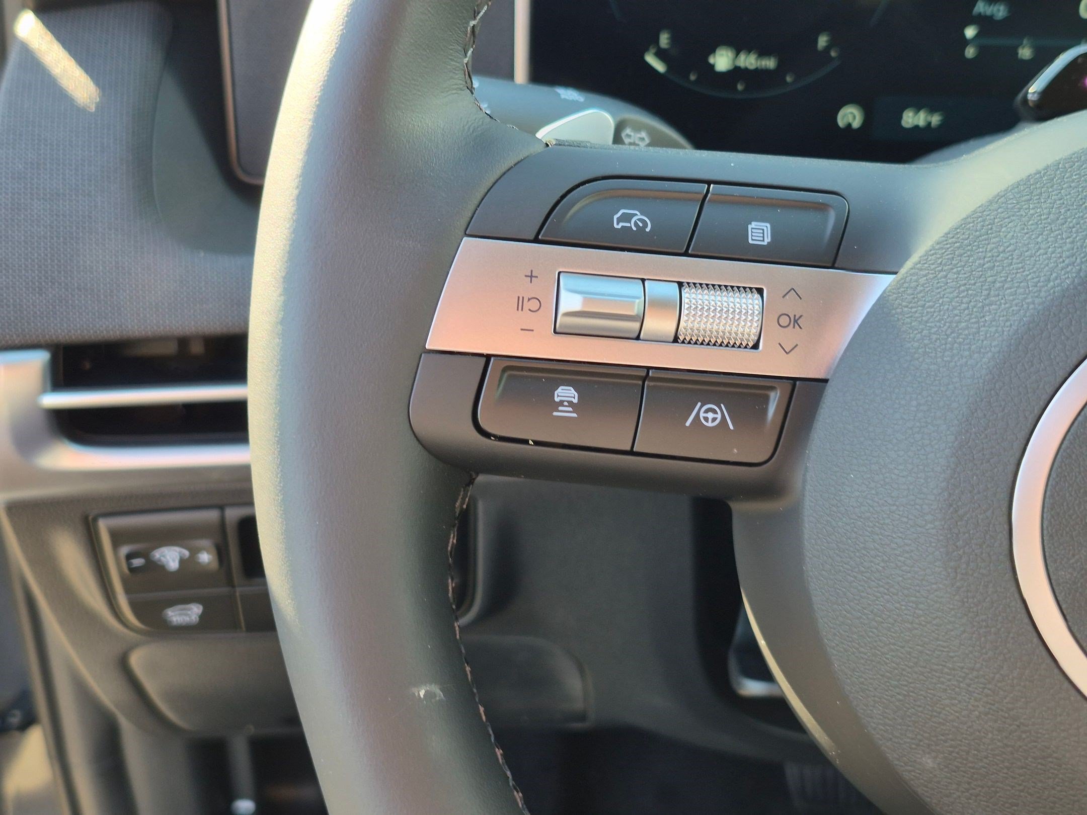 New 2026 Ecotronic Gray Hyundai Limited image 15