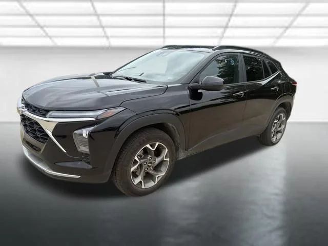 Used 2025 Mosaic Black Metallic Chevrolet LT image 1