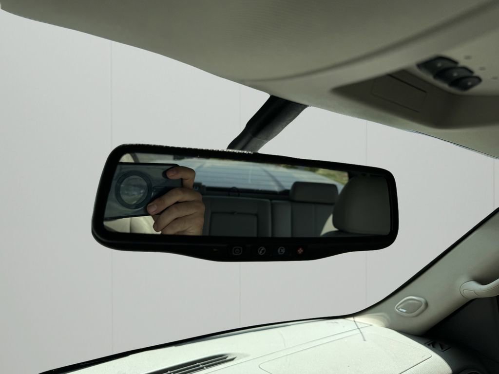 Used 2011 ONYX BLACK GMC SLT image 15