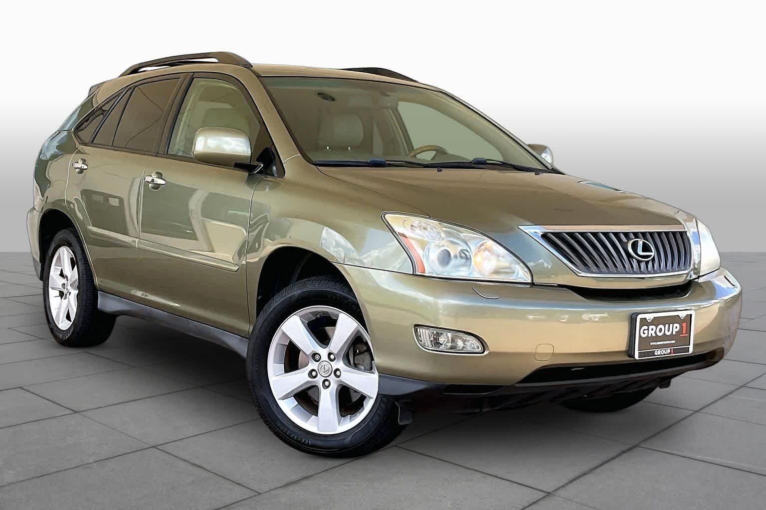 Used 2008 Desert Sage Metallic Lexus  image 2