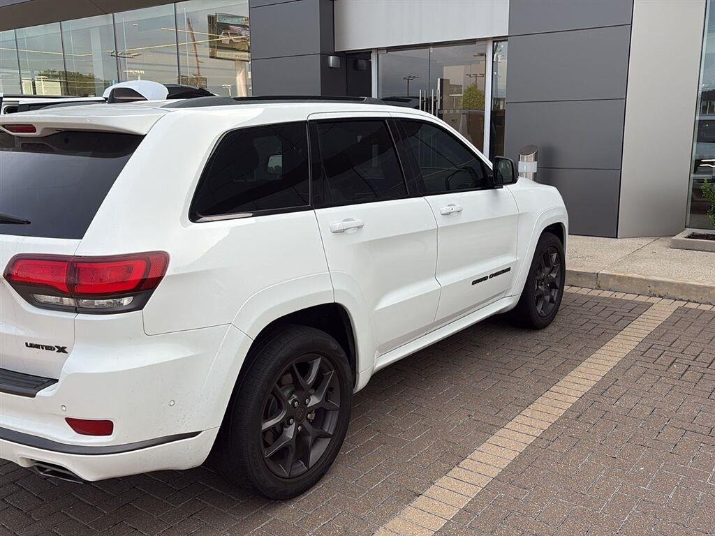 Used 2019 Bright White Clearcoat Jeep Limited X image 6