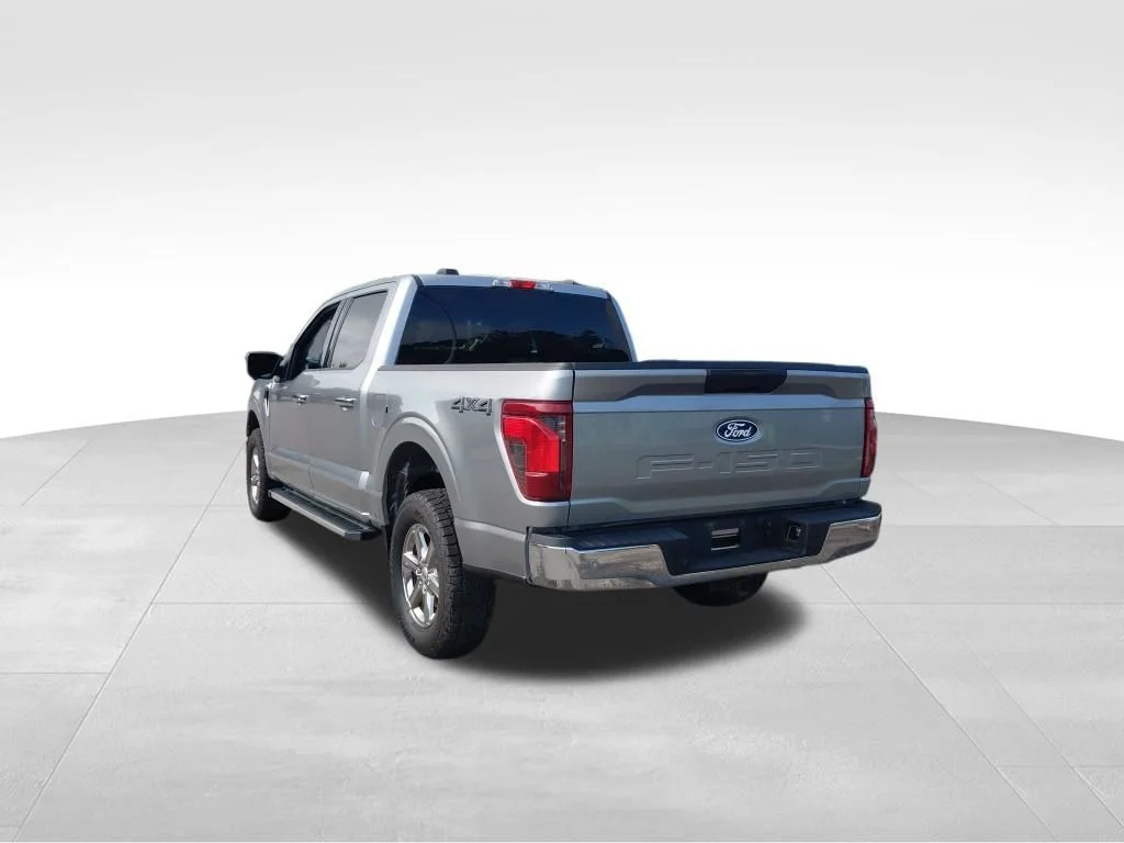 Used 2025 Silver Ford XLT image 17