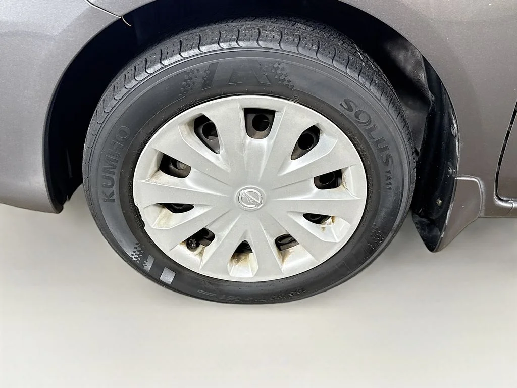 Used 2016 Gray Nissan 1.6 S Plus image 35