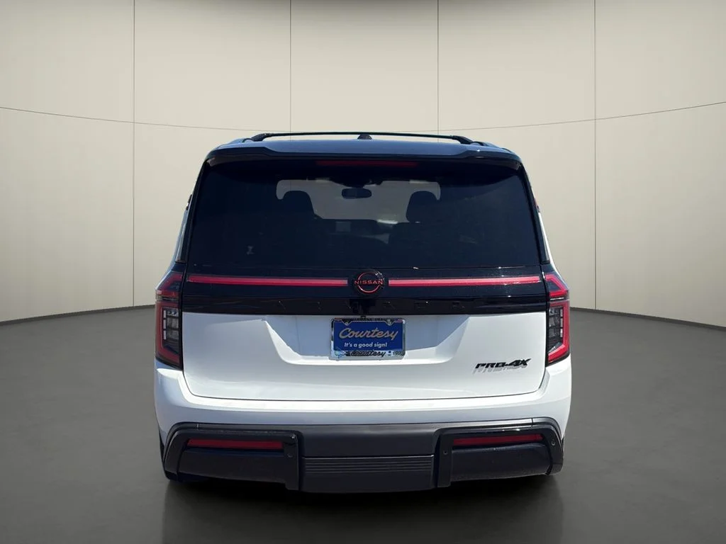 2026 Nissan Armada PRO-4X - Photo 6