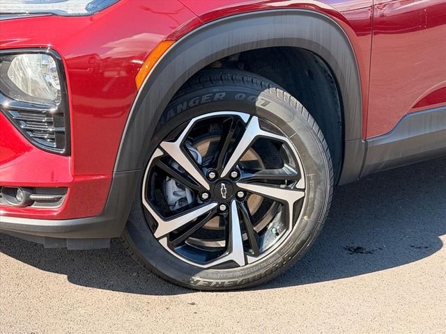 Used 2023 Red Chevrolet RS image 26