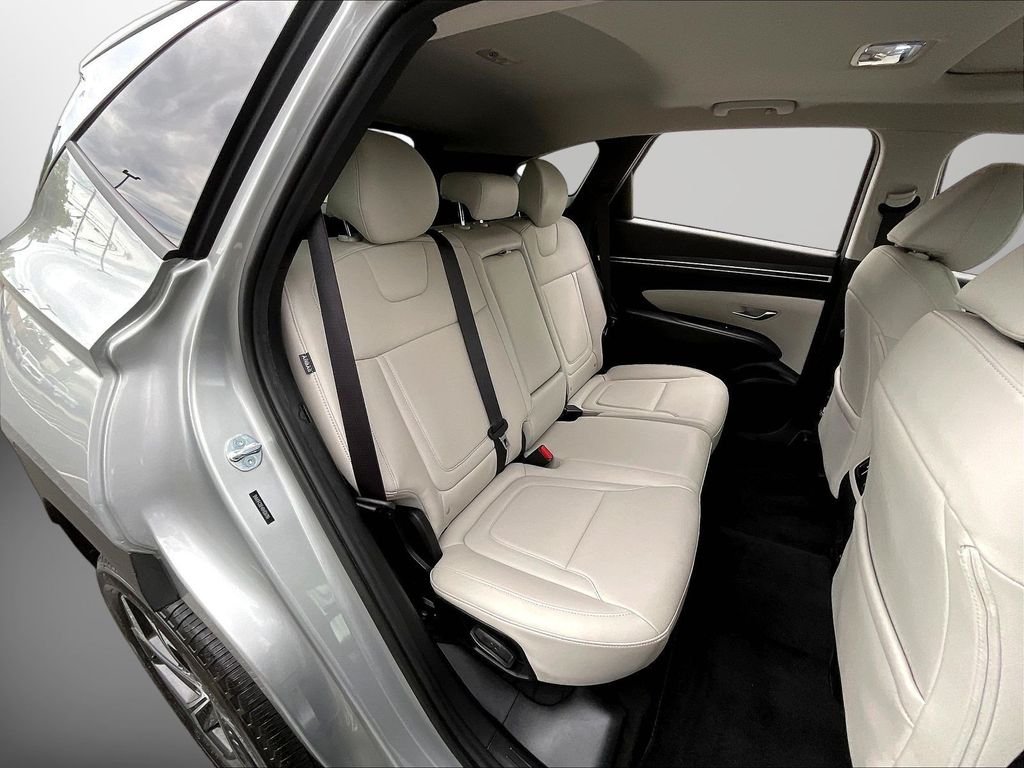 Used 2024 Silver Hyundai SEL image 25