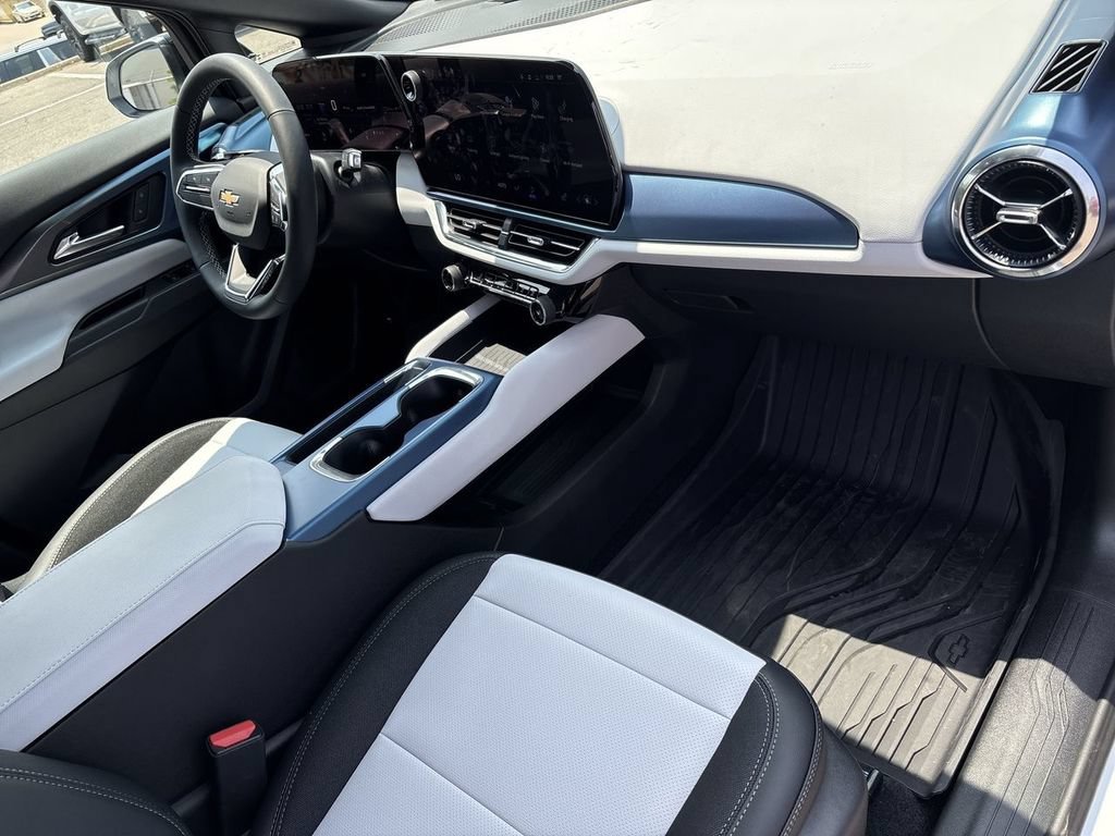 2026 Chevrolet Equinox EV 2LT - Photo 29